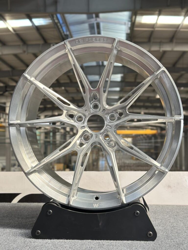 WF R2